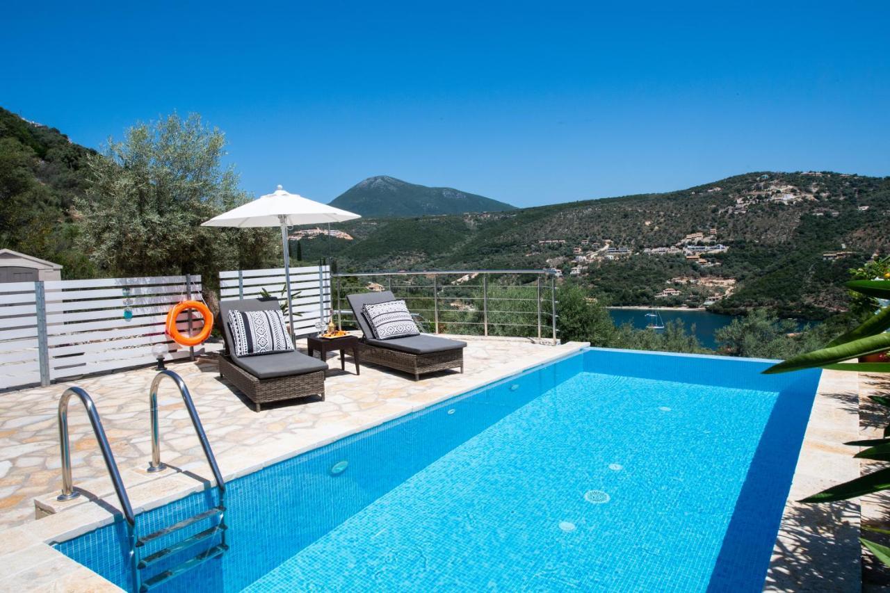 Villas Amantea- Four Villas With Big Pool And Infinity Pool Sívota Exterior foto