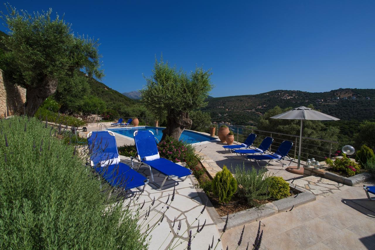 Villas Amantea- Four Villas With Big Pool And Infinity Pool Sívota Exterior foto